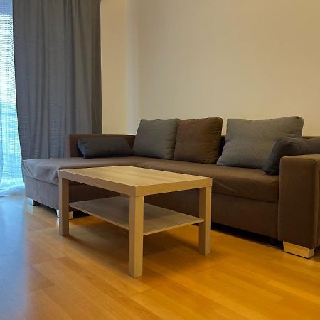 Apartment Hurka - 15 Min Do Centra, Garaz Prague Exterior photo